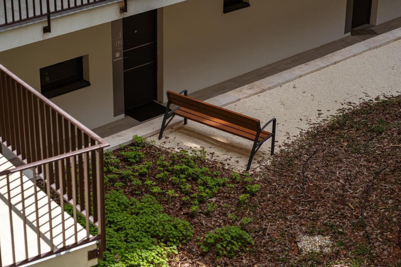 Modern & Newly Built Apartment With Private Garage Budapest Kültér fotó